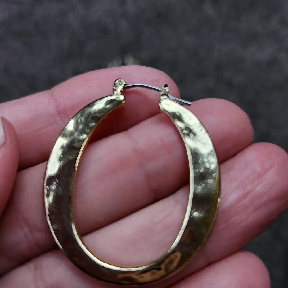 Earrings - Picture 3 of 3